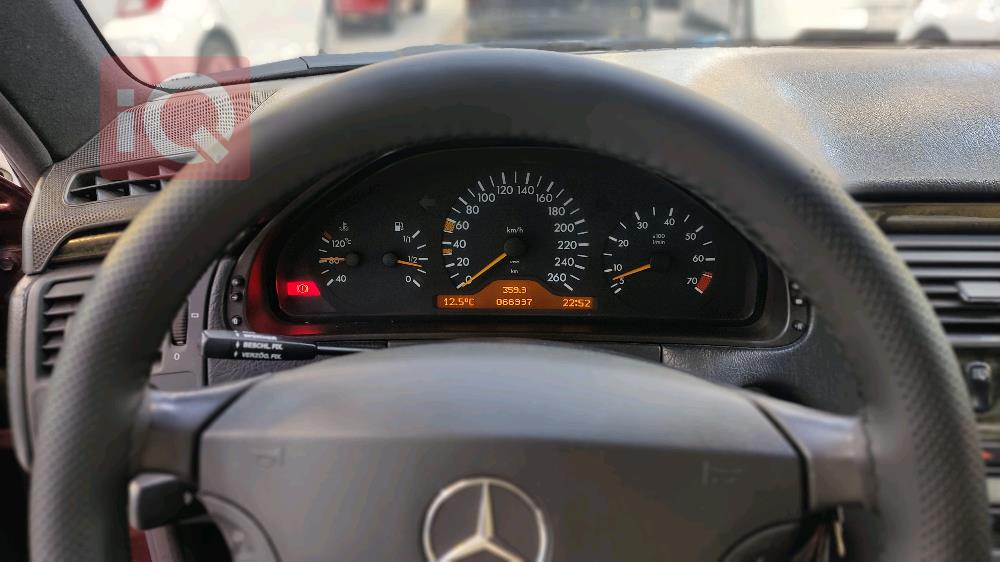 مرسيدس بنز إي-كلاس